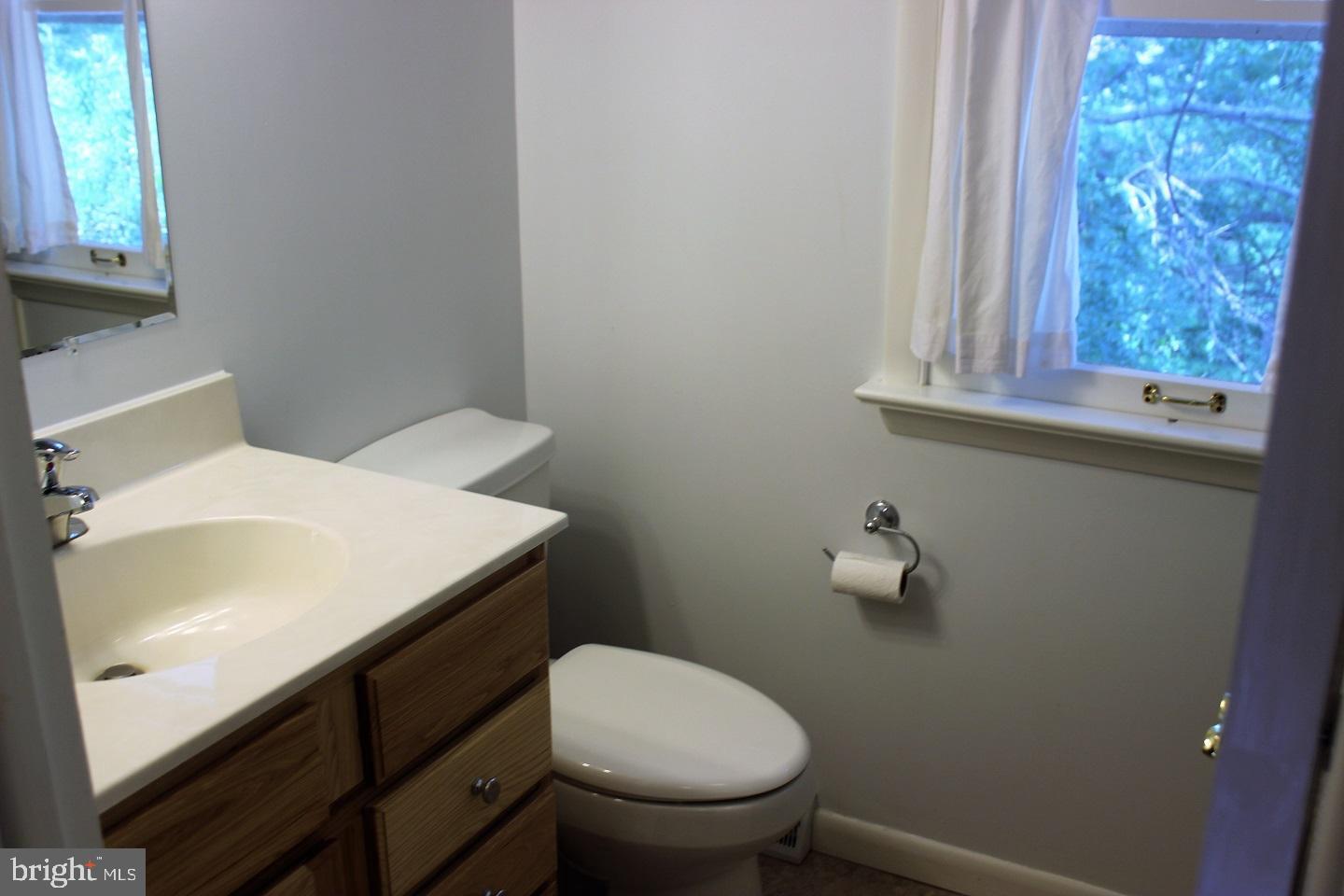460 Scotland Road Quarryville, PA 17566 - Photo 24 of 32 Bath