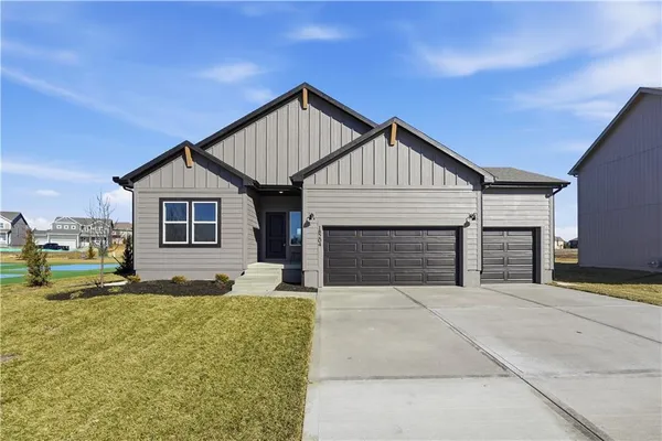 $539,007 | 16649 South Lawson Street, Olathe, KS 66062