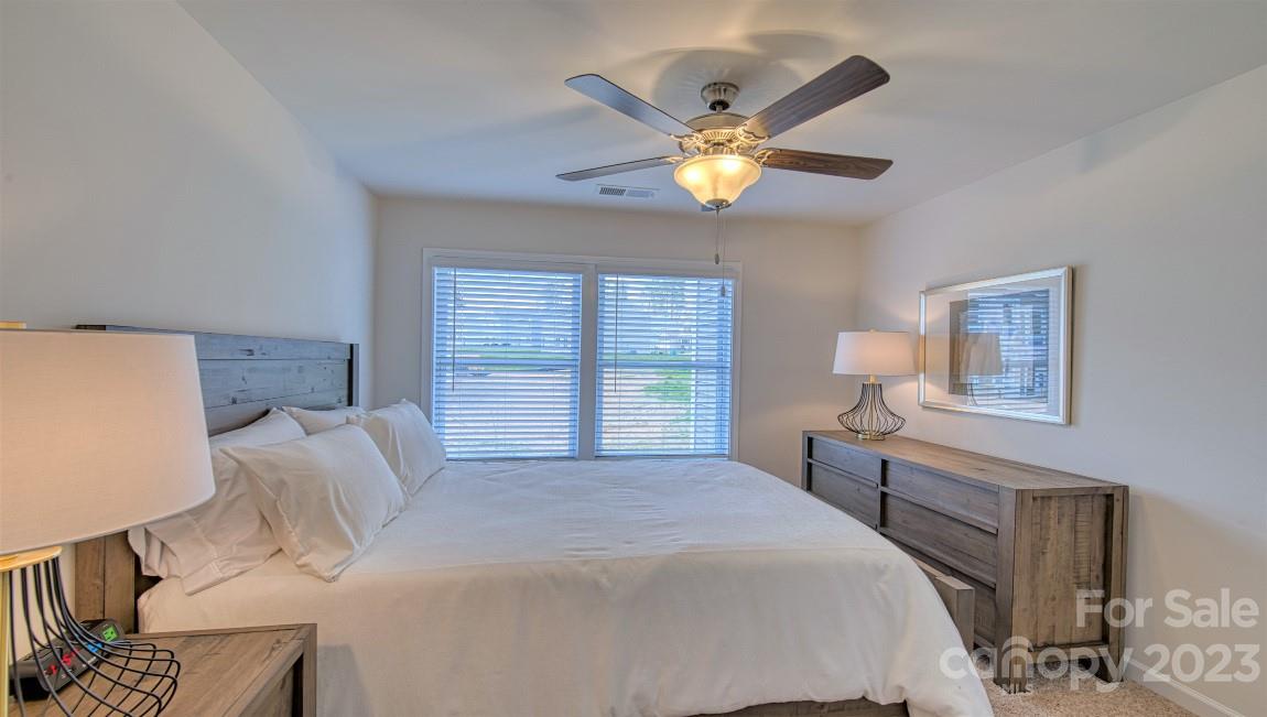 232 Creekview Road Hendersonville, NC 28792 - Photo 34 of 38 Gallery Image 34