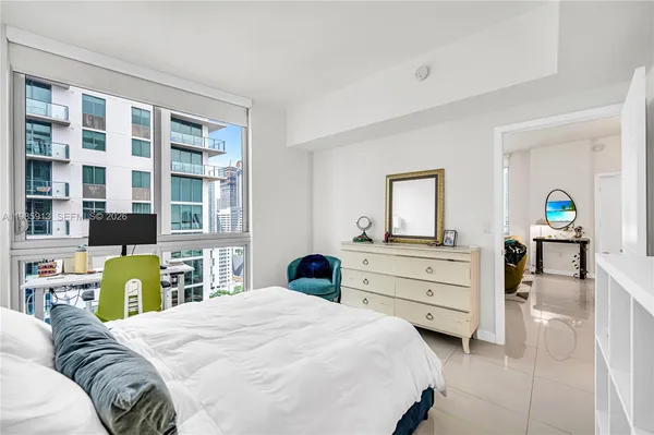 $4,500 | 1010 Southwest 2nd Avenue, Unit 2004, Miami, FL 33130