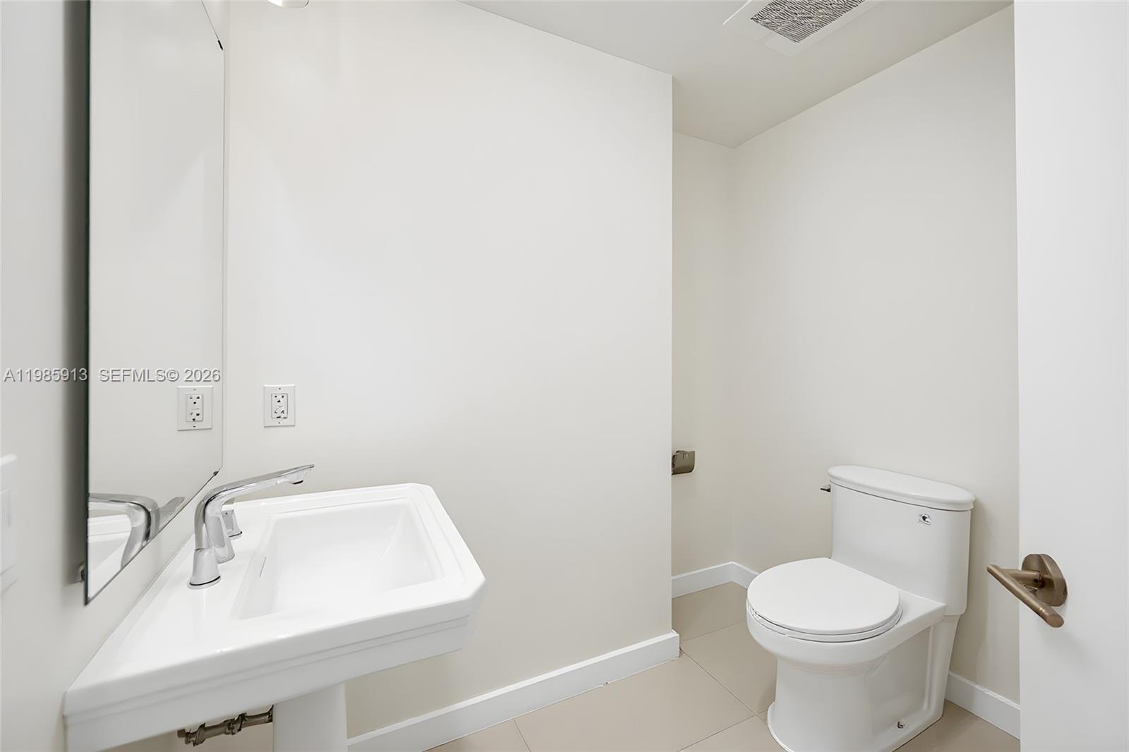 1010 Southwest 2nd Avenue, Unit 2004 Miami, FL 33130 - Photo 33 of 63