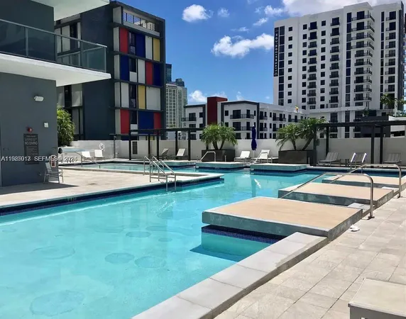 $4,500 | 1010 Southwest 2nd Avenue, Unit 2004, Miami, FL 33130