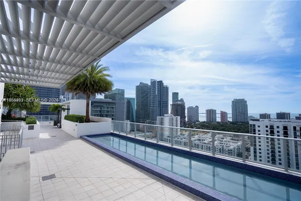 $4,500 | 1010 Southwest 2nd Avenue, Unit 2004, Miami, FL 33130