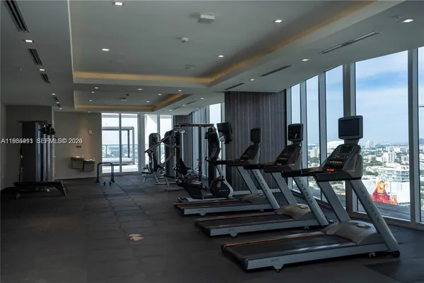 $4,500 | 1010 Southwest 2nd Avenue, Unit 2004, Miami, FL 33130