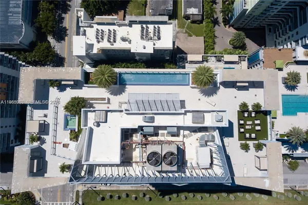 $4,500 | 1010 Southwest 2nd Avenue, Unit 2004, Miami, FL 33130