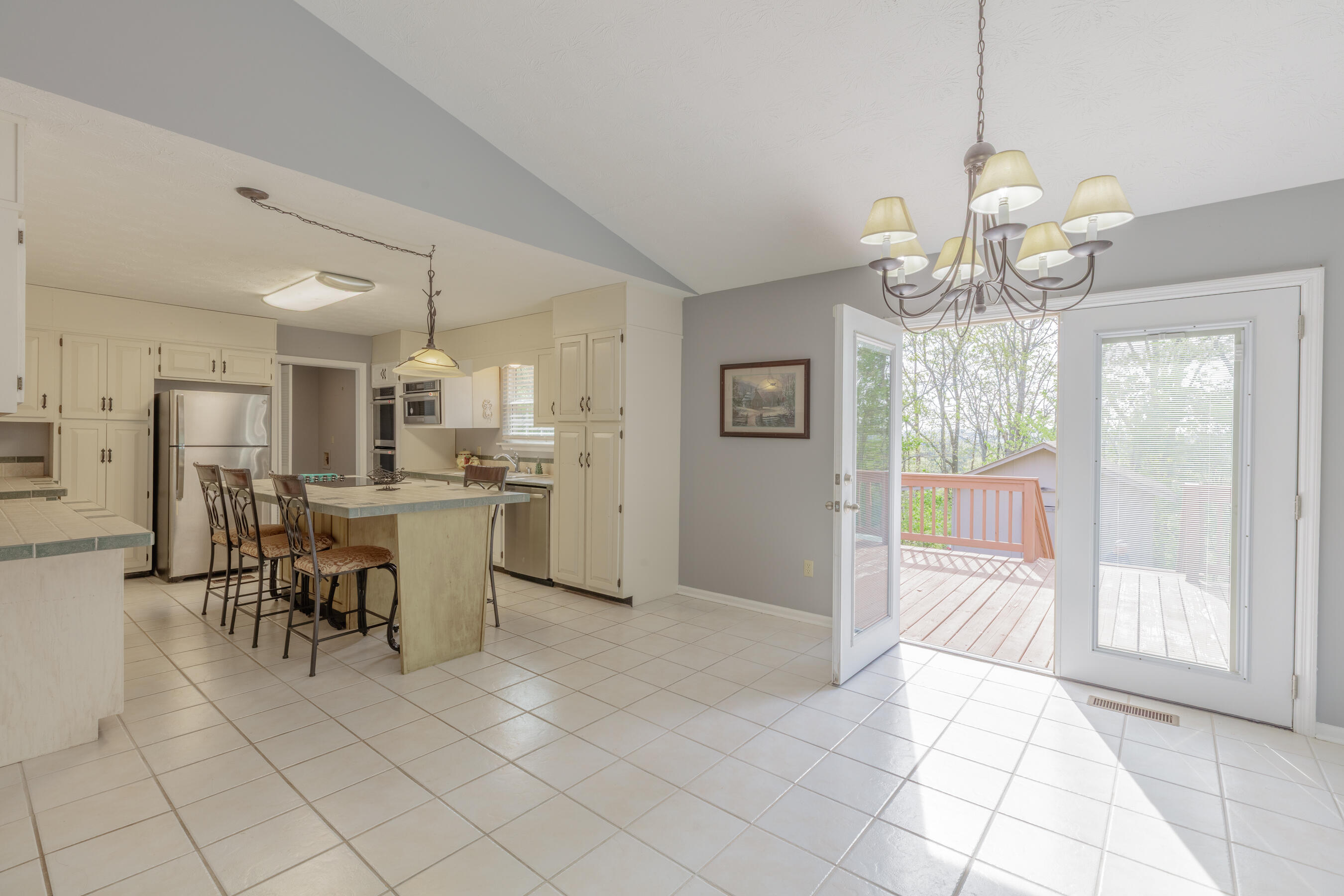 197 Lynn Trail LaFayette, GA 30728 - Photo 4 of 51 Kitchen & dining