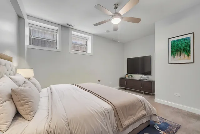 $2,535,000 | 4235 South Calumet Avenue, Chicago, IL 60653