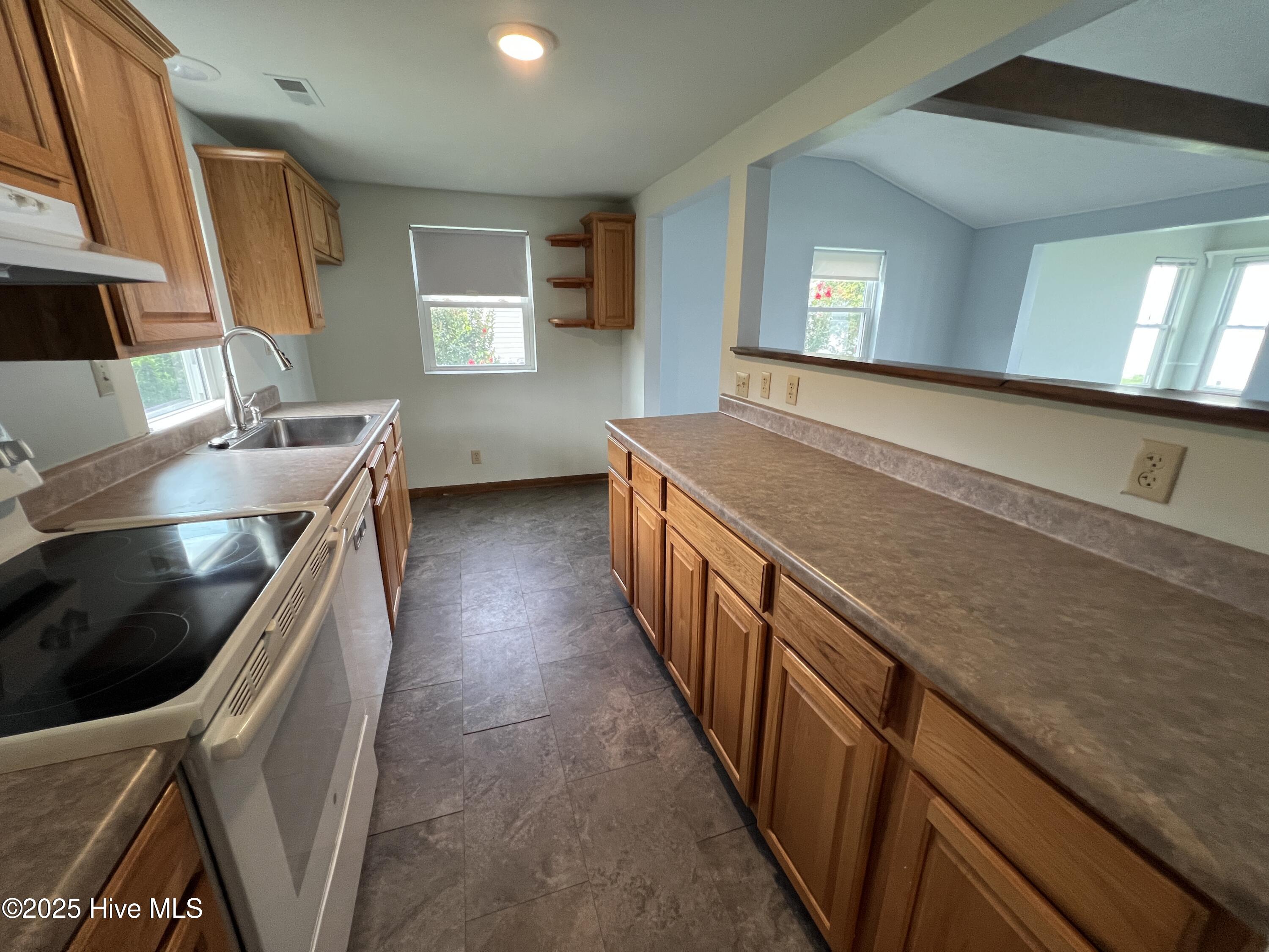 154 Great Neck Road Havelock, NC 28532 - Photo 22 of 27 IMG_3204