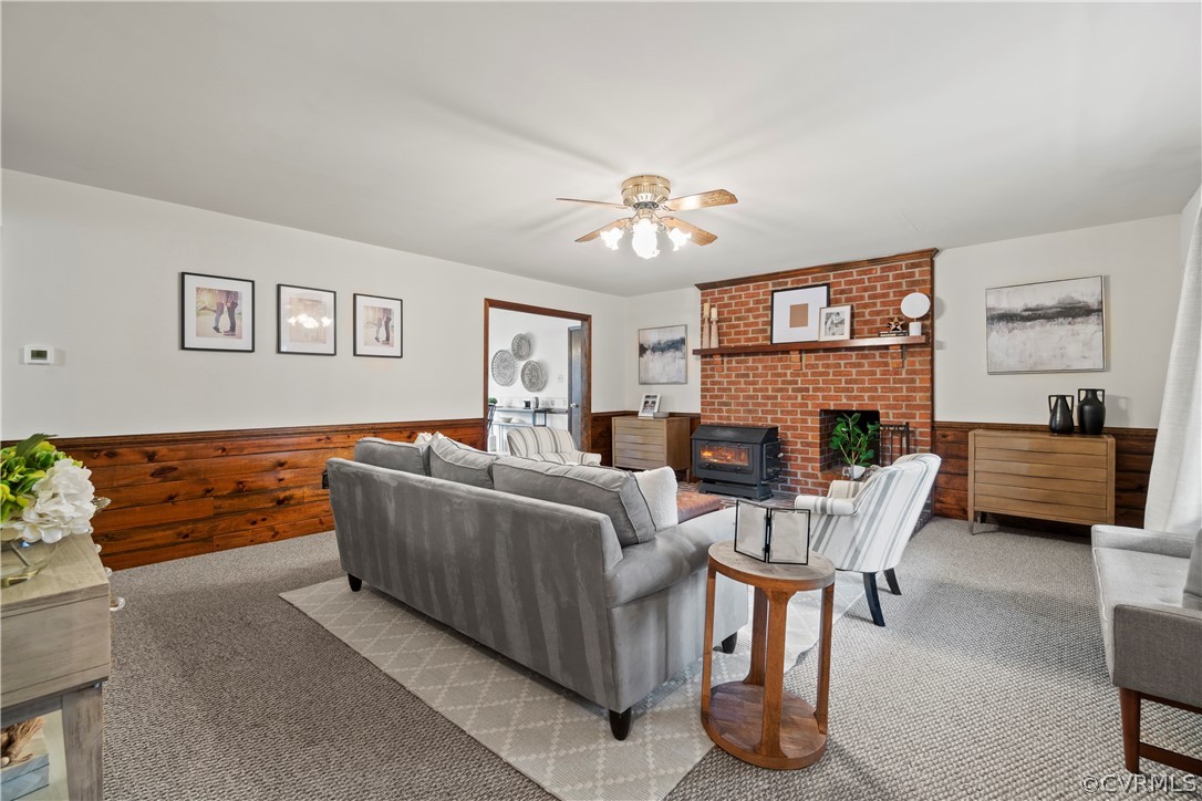 12610 Spring Run Road Chesterfield, VA 23832 - Photo 5 of 36 a living room with furniture and a fireplace