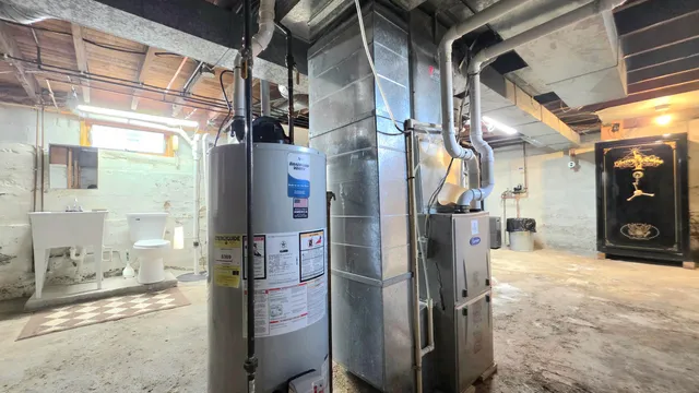 $270,000 | 500 East Main Street, Manchester, MI 48158