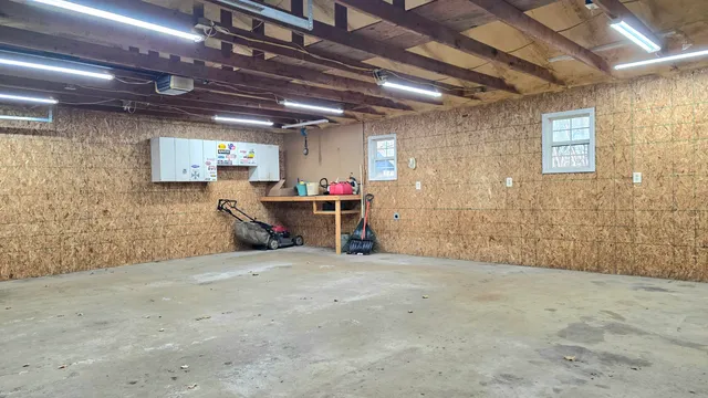 $270,000 | 500 East Main Street, Manchester, MI 48158