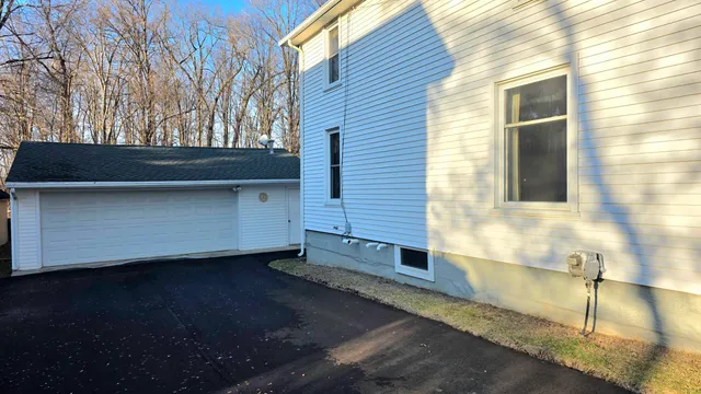 $270,000 | 500 East Main Street, Manchester, MI 48158