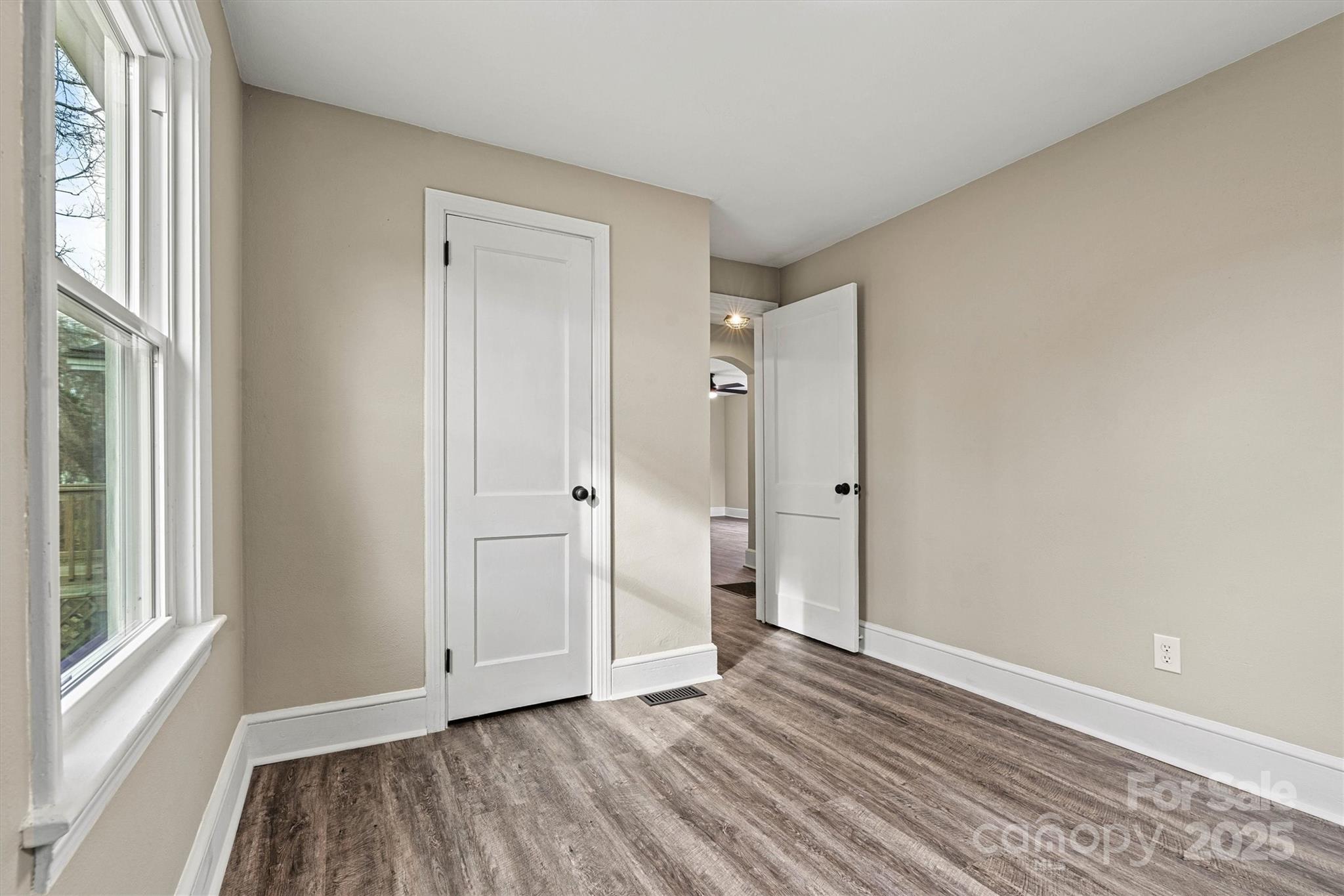 2829 1st Avenue Northwest Hickory, NC 28601 - Photo 15 of 22 a view of an empty room and window