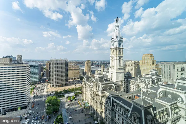 a picture of city view