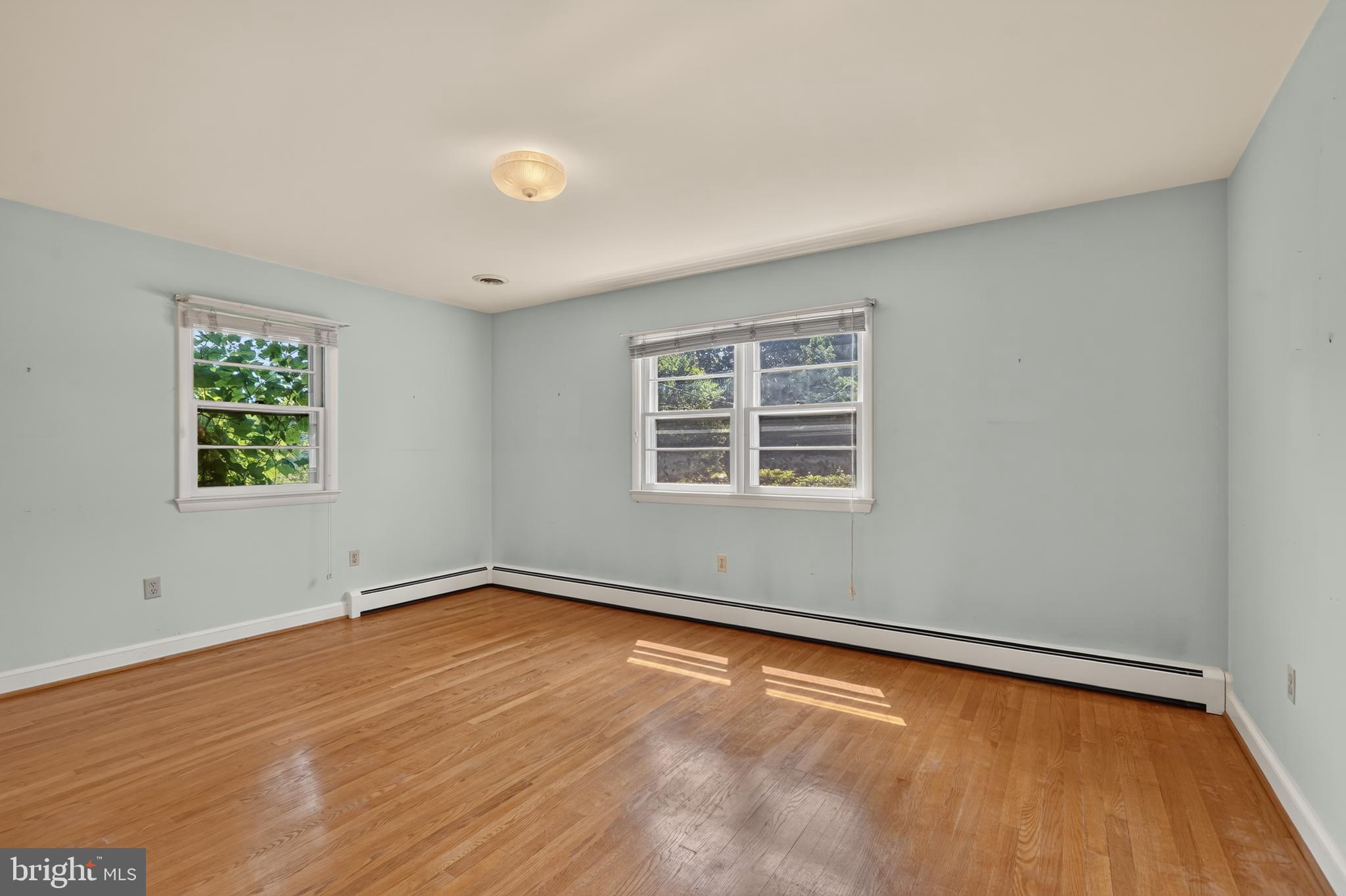 14604 Peach Orchard Road Silver Spring, MD 20905 - Photo 12 of 30 Gallery Image 12
