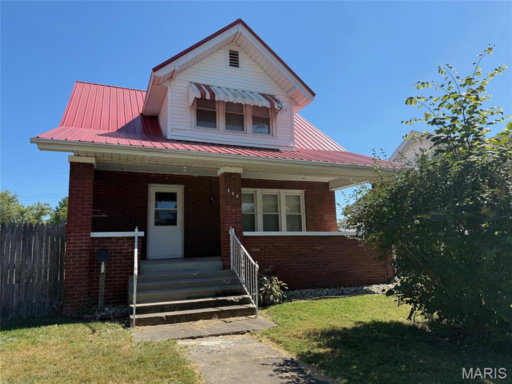 116 South St John Street Assumption, IL 62510 - Photo 1 of 16