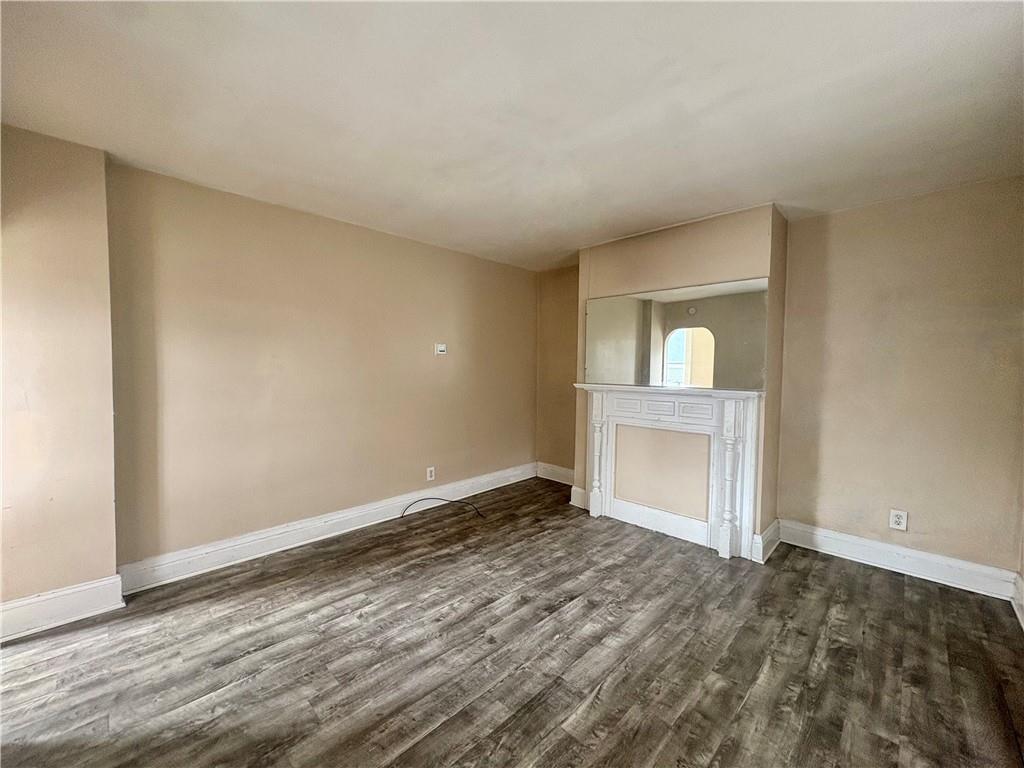 442 Park Street Rochester, PA 15074 - Photo 4 of 31 wooden floor in a room