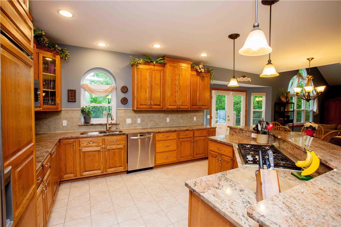 303 Merlin Drive Weldon Spring, MO 63304 - Photo 6 of 51 Gallery Image 6