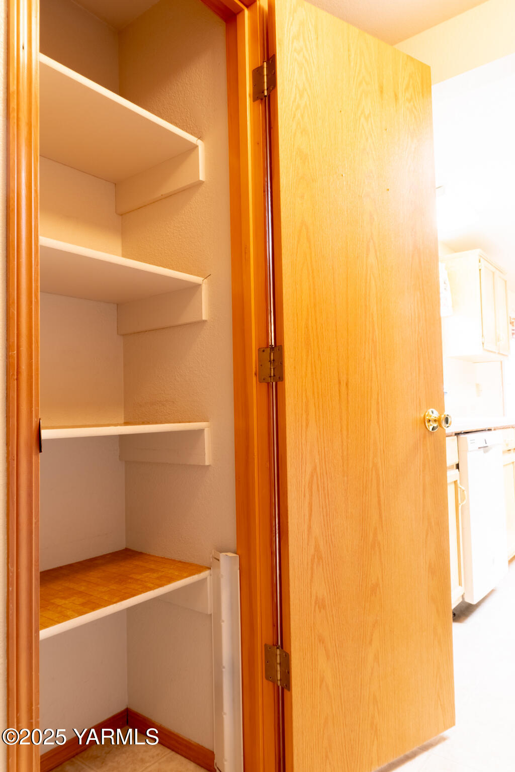 3701 Gun Club Road, Unit 120 Yakima, WA 98901 - Photo 13 of 36 linen