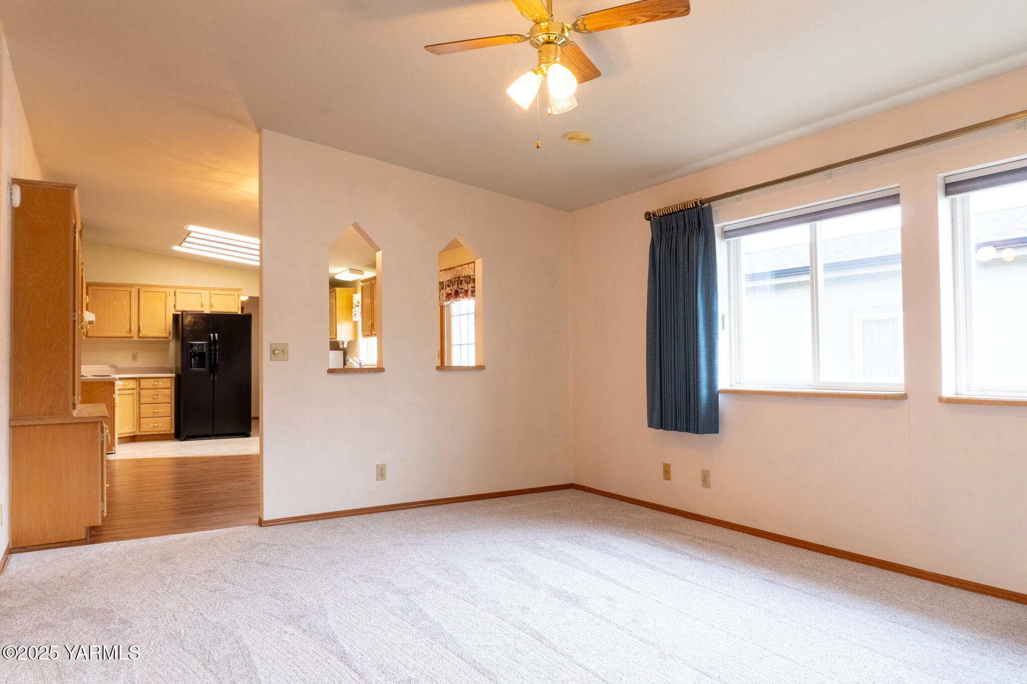 3701 Gun Club Road, Unit 120 Yakima, WA 98901 - Photo 20 of 36 family room 4