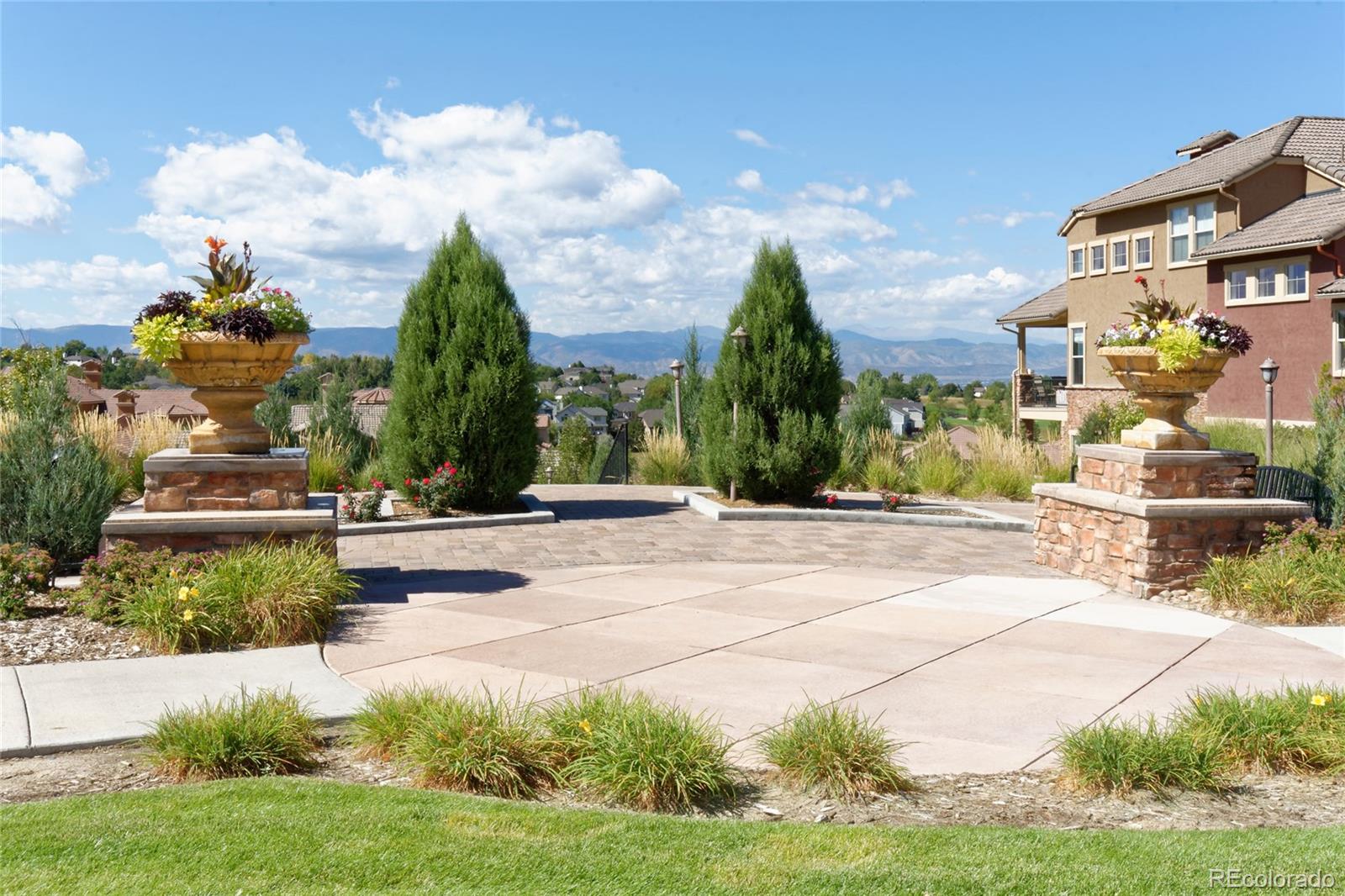 9278 Viaggio Way Highlands Ranch, CO 80126 - Photo 35 of 35 a view of a park with houses