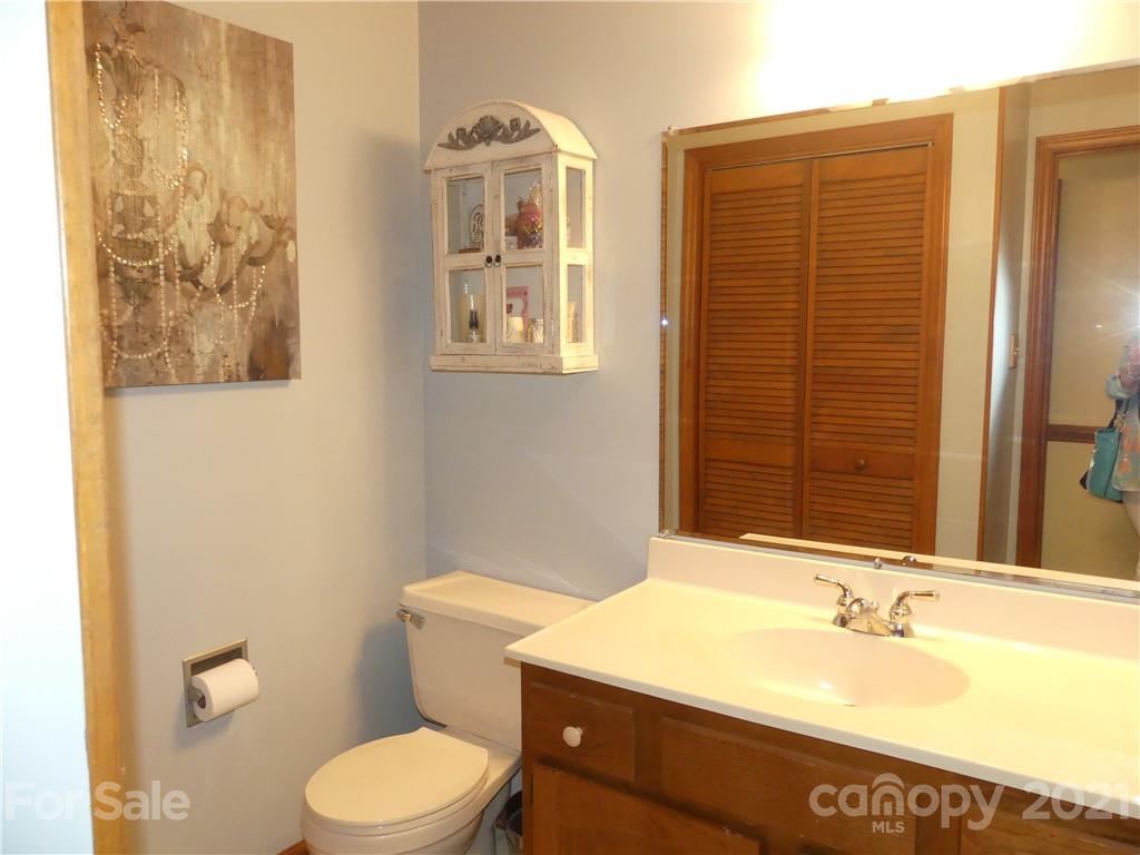 222 Patterson Road Kings Mountain, NC 28086 - Photo 16 of 27 Gallery Image 16