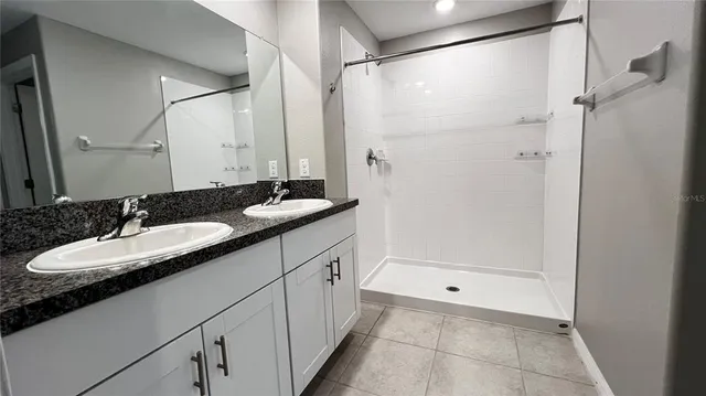 $2,300 | 31289 Barrel Wave Way, Wesley Chapel, FL 33545