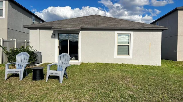 $2,300 | 31289 Barrel Wave Way, Wesley Chapel, FL 33545