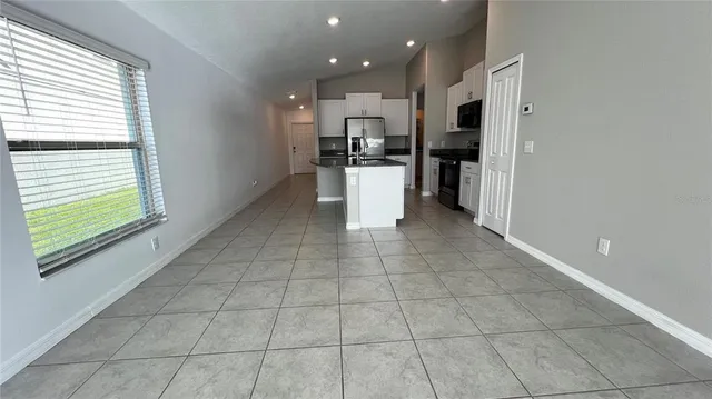 $2,300 | 31289 Barrel Wave Way, Wesley Chapel, FL 33545