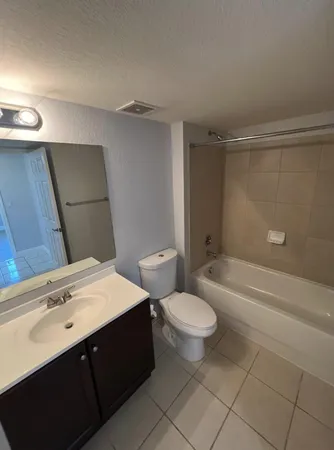$2,050 | 6769 Heritage Grande, Unit 2103, Boynton Beach, FL 33437
