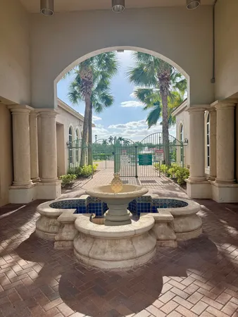 $2,050 | 6769 Heritage Grande, Unit 2103, Boynton Beach, FL 33437