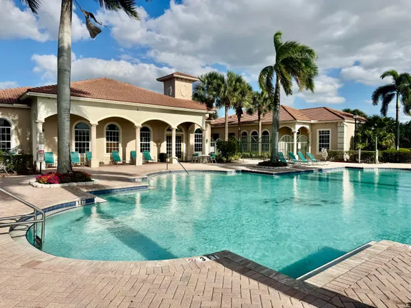 $2,050 | 6769 Heritage Grande, Unit 2103, Boynton Beach, FL 33437