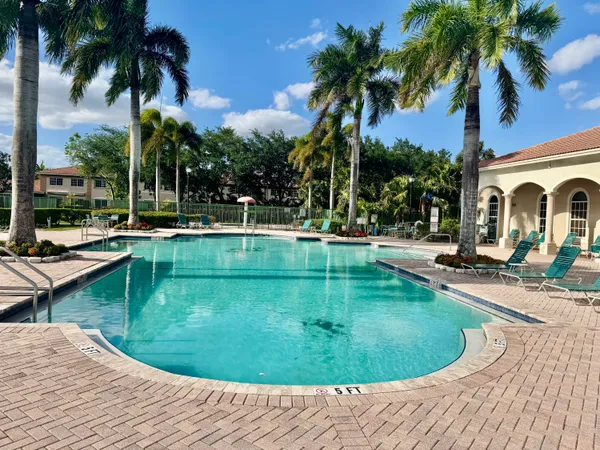 $2,050 | 6769 Heritage Grande, Unit 2103, Boynton Beach, FL 33437