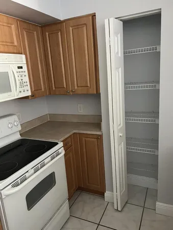 $2,050 | 6769 Heritage Grande, Unit 2103, Boynton Beach, FL 33437