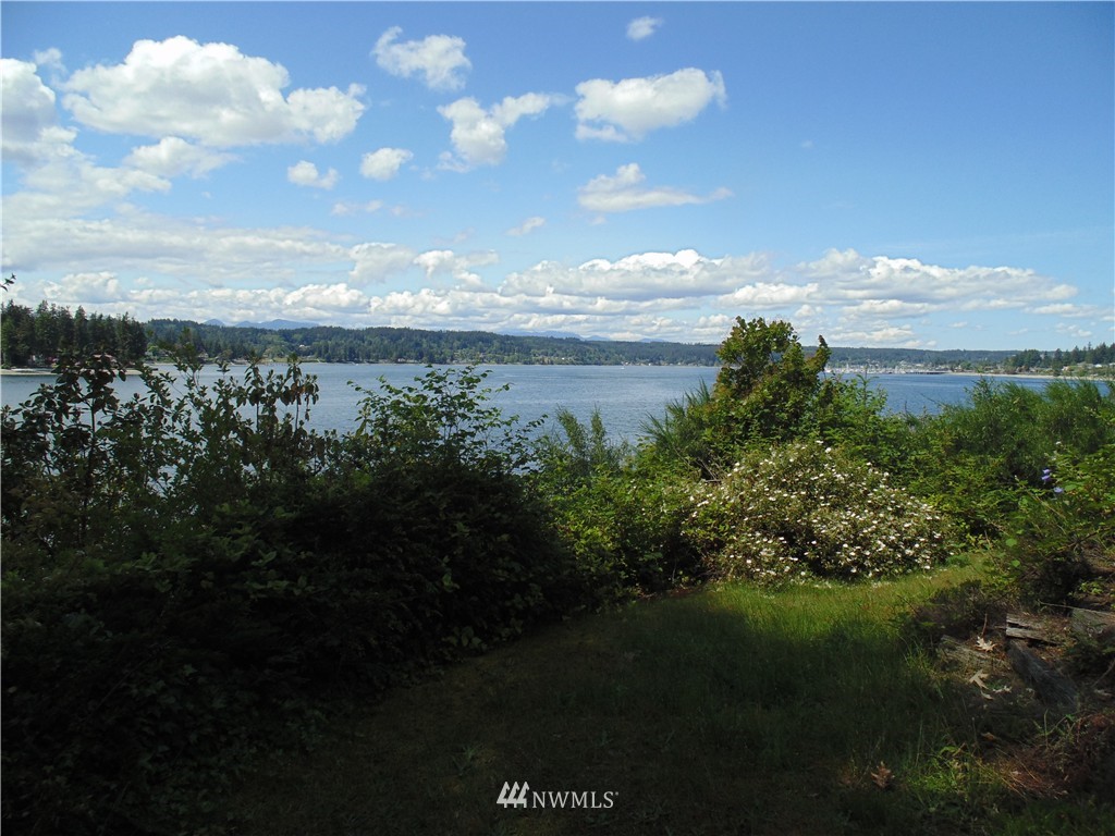 16355 Norum Road Northeast Poulsbo, WA 98370 - Photo 4 of 5 Gallery Image 4