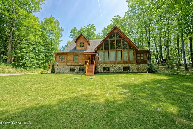 $405,000 | 236 Colfax Road, Jackson, NY 12816