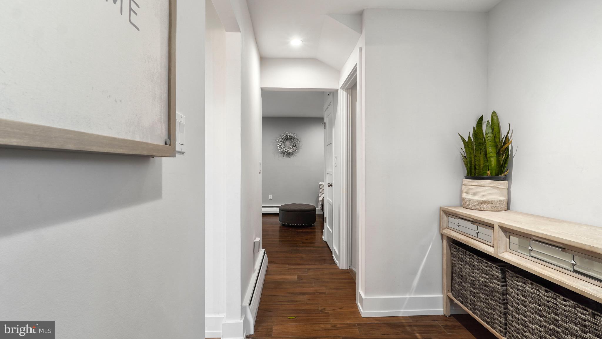 14600 Fairacres Road Silver Spring, MD 20905 - Photo 5 of 35