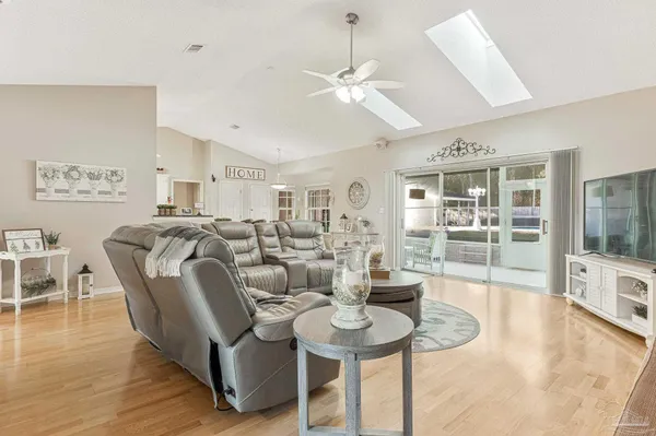 $469,900 | 5371 Stafford Circle, Pace, FL 32571