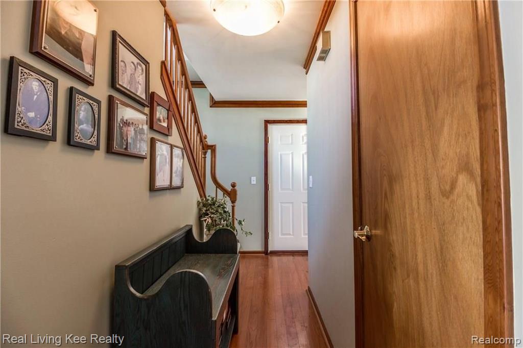 1393 Paddle Wheel Lane Rochester Hills, MI 48306 - Photo 16 of 34