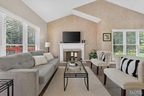$1,099,000 | 343 Pine Bend Drive, Wildwood, MO 63005