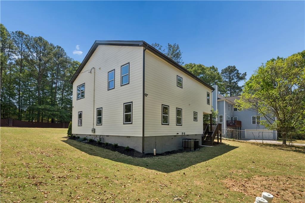 2307 Whites Mill Road Decatur, GA 30032 - Photo 41 of 46
