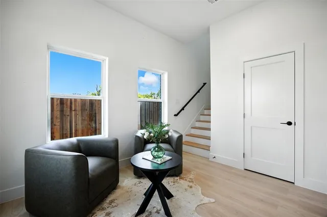 $7,490,000 | 312 North Lancaster Avenue, Dallas, TX 75203