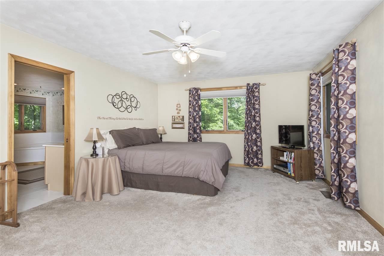 1388 Hickory Grove Road Lacon, IL 61540 - Photo 15 of 36 Gallery Image 15