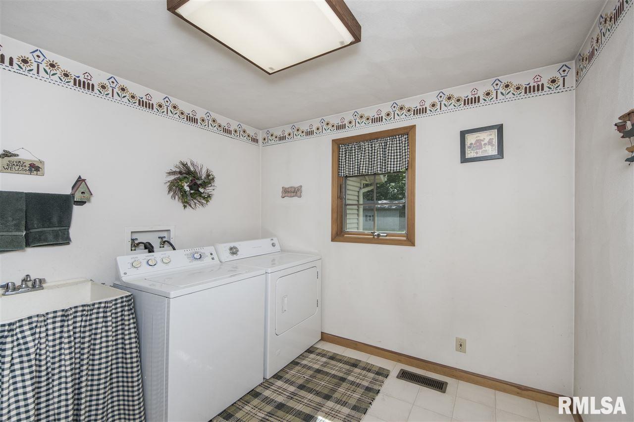 1388 Hickory Grove Road Lacon, IL 61540 - Photo 24 of 36 Gallery Image 24