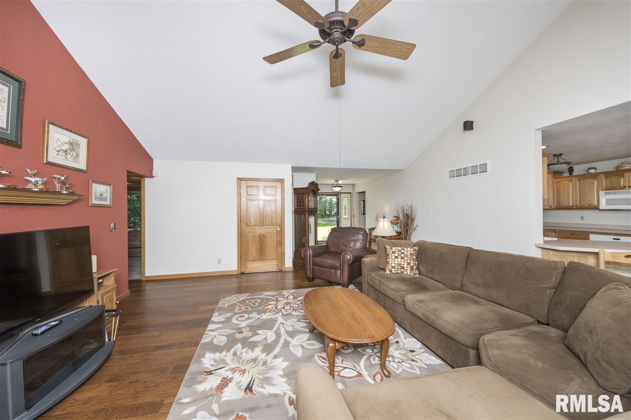1388 Hickory Grove Road Lacon, IL 61540 - Photo 7 of 36 Gallery Image 7