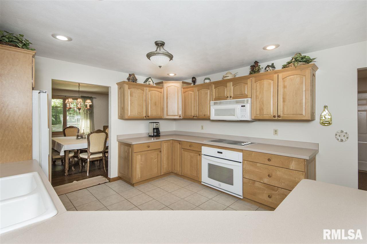 1388 Hickory Grove Road Lacon, IL 61540 - Photo 10 of 36 Gallery Image 10
