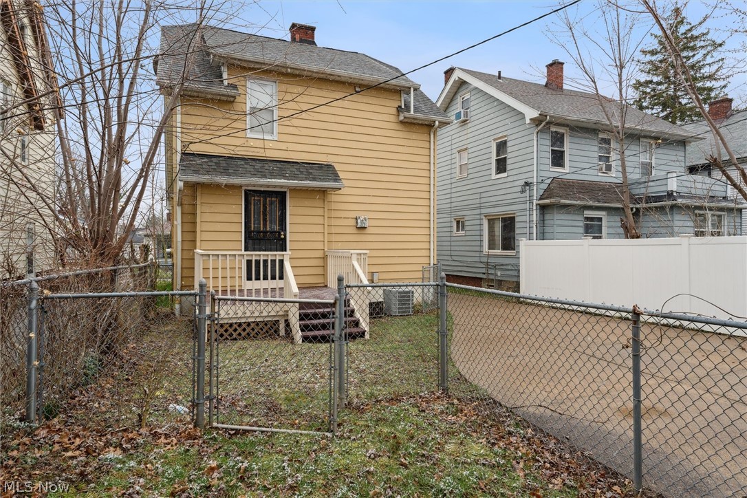 967 Selwyn Road Cleveland, OH 44112 - Photo 38 of 40