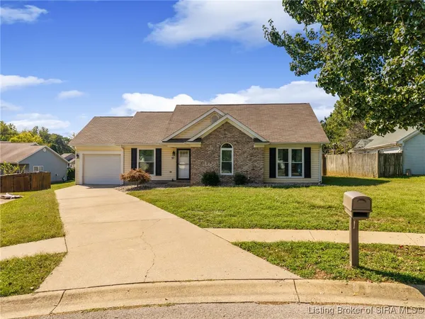 $256,000 | 1406 Blackberry Ridge, Jeffersonville, IN 47130