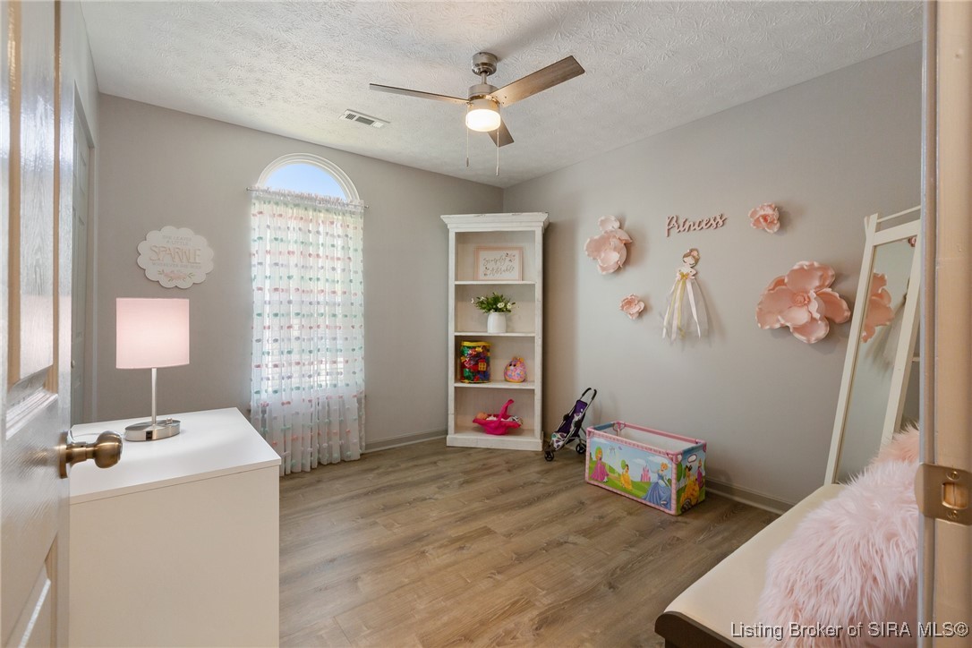 1406 Blackberry Ridge Jeffersonville, IN 47130 - Photo 15 of 34