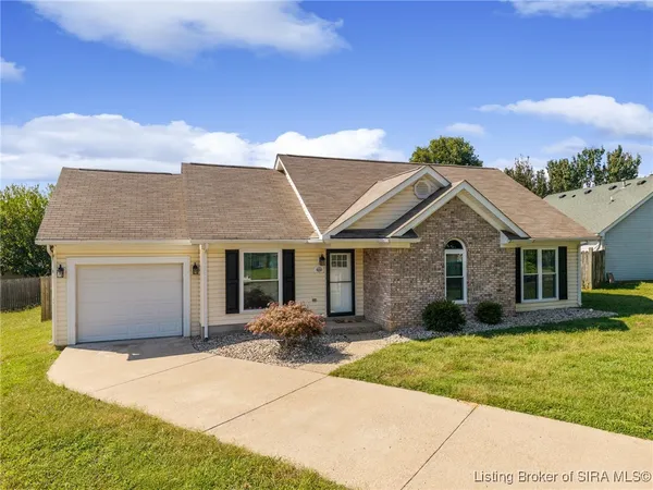 $256,000 | 1406 Blackberry Ridge, Jeffersonville, IN 47130